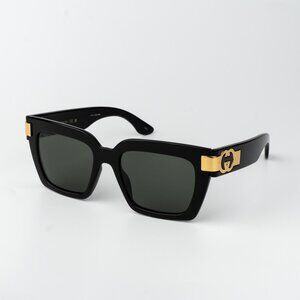 Gucci Women Sunglasses Black Grey Square GG1689S 001 NEW AUTHENTIC